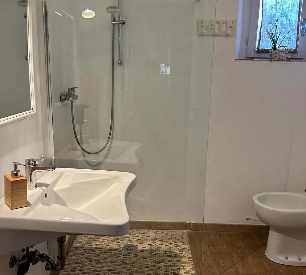 Agriturismo Poggio Ceraso Di Lamioni Roberto Magliano in Toscana Farm stay